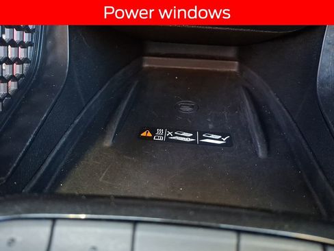 Used 2021 Chevrolet TrailBlazer RS w/ Sun and Liftgate Package image 24