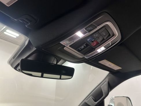 Used 2021 RAM 1500 Limited w/ Bed Utility Group image 12