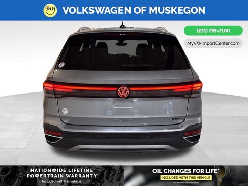 New 2026 Volkswagen Taos SEL image 6
