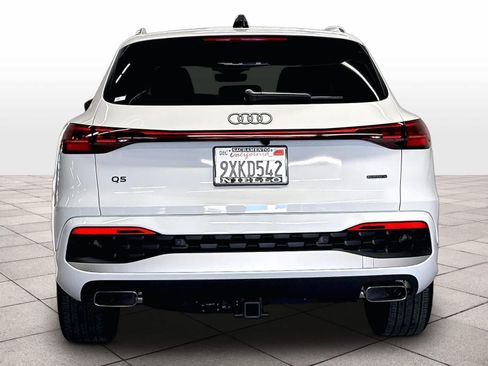 Used 2025 Audi Q5 Premium w/ Premium Plus AWD/4WD image 7
