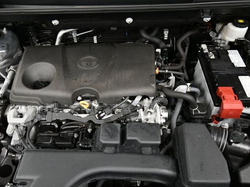 Certified 2024 Toyota RAV4 XLE image 32