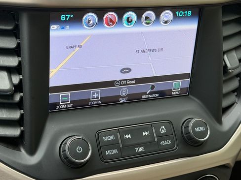 Used 2017 GMC Acadia Denali w/ Technology Package AWD/4WD image 30