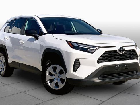 Used 2024 Toyota RAV4 LE image 3