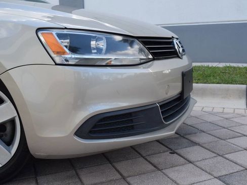 Used 2013 Volkswagen Jetta TDI image 14