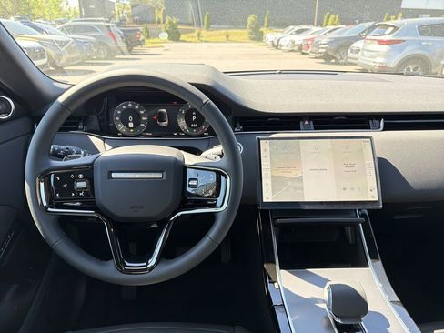 New 2026 Land Rover Range Rover Evoque S AWD/4WD image 4