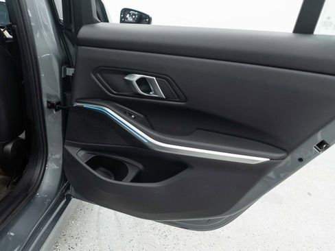 Used 2024 BMW 330e xDrive image 27