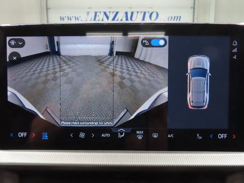 Used 2025 Ford Explorer Platinum w/ LUX Leather Package AWD/4WD image 27