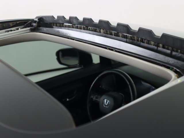 Used 2023 Honda HR-V EX-L image 21