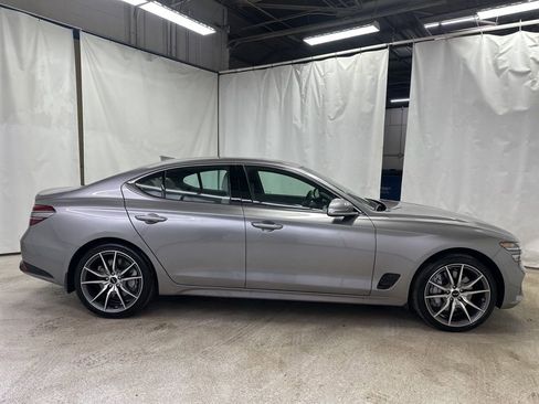 Used 2026 Genesis G70 2.5T image 6