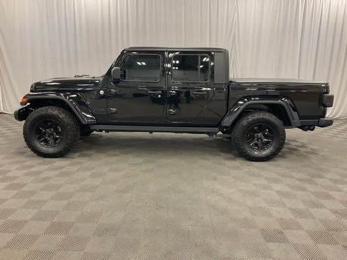 Used 2021 Jeep Gladiator Sport AWD/4WD image 13