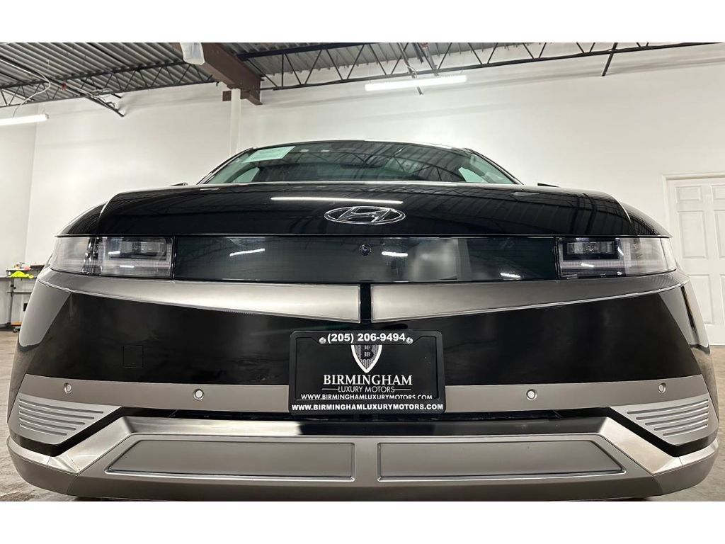 Used 2024 Hyundai Ioniq 5 Limited RWD image 3