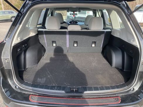 Used 2021 Subaru Forester image 25