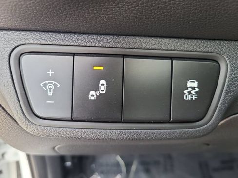 Used 2023 Kia Forte LXS w/ LXS Technology Package FWD image 23