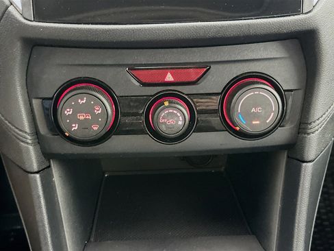 Used 2019 Subaru Crosstrek 2.0i Premium w/ Moonroof Package image 22