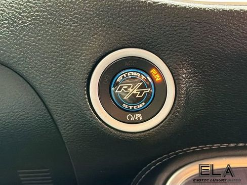 Used 2018 Dodge Challenger R/T RWD image 33