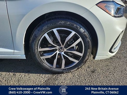 New 2026 Volkswagen Jetta SE image 20