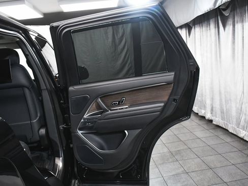 Used 2023 Land Rover Range Rover Autobiography AWD/4WD image 16