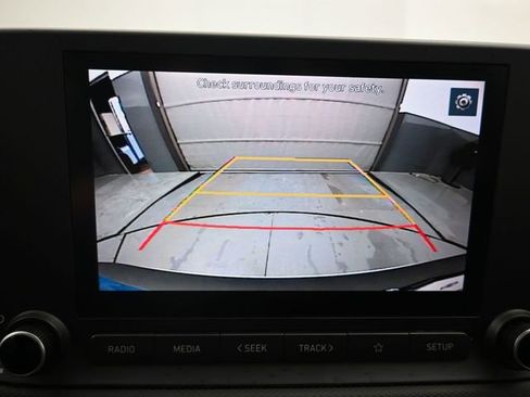 Used 2022 Hyundai Kona SEL w/ Convenience Package image 14