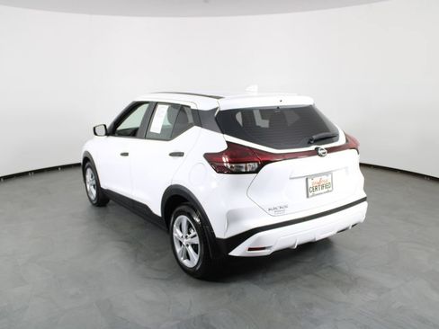 Certified 2023 Nissan Kicks S FWD image 16