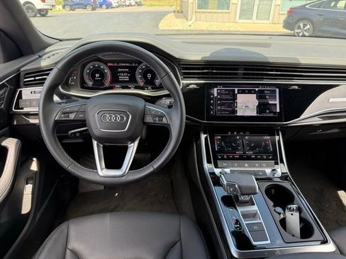 Used 2025 Audi Q8 Premium Plus AWD/4WD image 26