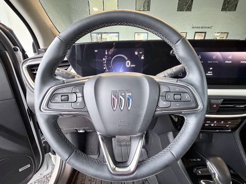 Used 2024 Buick Encore GX Avenir w/ Avenir Technology Package image 13