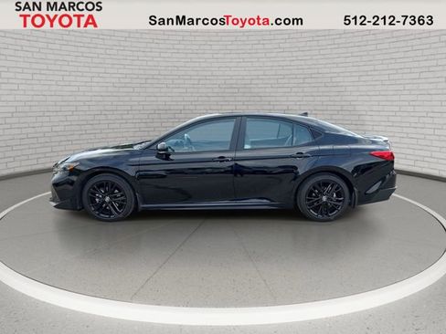 Used 2026 Toyota Camry SE w/ Convenience Package image 8