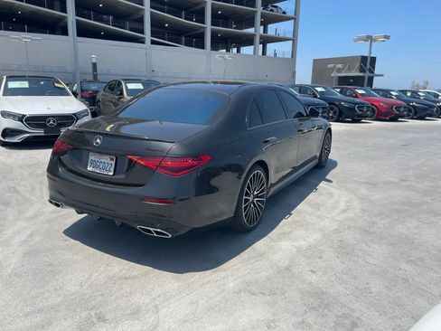 Certified 2022 Mercedes-Benz S 500 4MATIC image 3