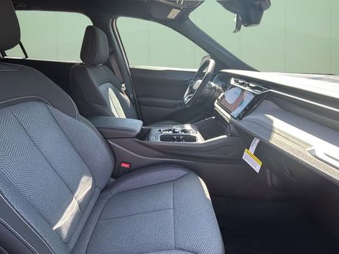 New 2026 Jeep Cherokee Laredo AWD/4WD image 40