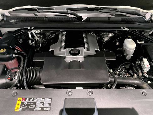 Used 2018 Cadillac Escalade ESV Platinum image 24