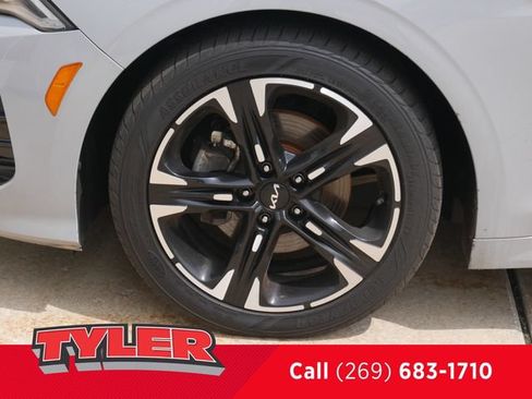 Used 2023 Kia K5 GT-Line AWD/4WD image 44