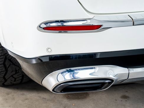 Used 2021 Mercedes-Benz Maybach GLS 600 Maybach GLS 600 image 26