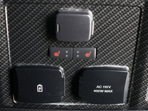 Used 2019 Ford F150 Raptor w/ Equipment Group 802A Luxury AWD/4WD image 46