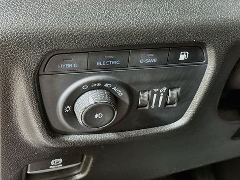 Used 2024 Jeep Grand Cherokee Limited 4xe image 14