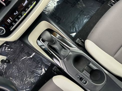 Certified 2023 Toyota Corolla LE image 37