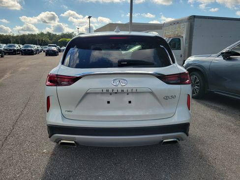 Certified 2025 INFINITI QX50 Luxe AWD/4WD image 4