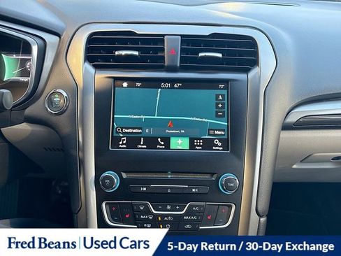 Used 2017 Ford Fusion SE w/ Equipment Group 602A image 15