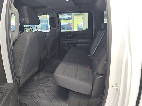 Used 2020 Chevrolet Silverado 1500 Custom w/ Custom Value Package AWD/4WD image 10