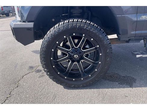 Used 2017 Ford F350 Platinum w/ Platinum Ultimate Package AWD/4WD image 10