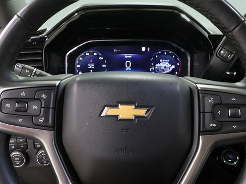 Used 2024 Chevrolet Silverado 3500 LT w/ Convenience Package AWD/4WD image 14