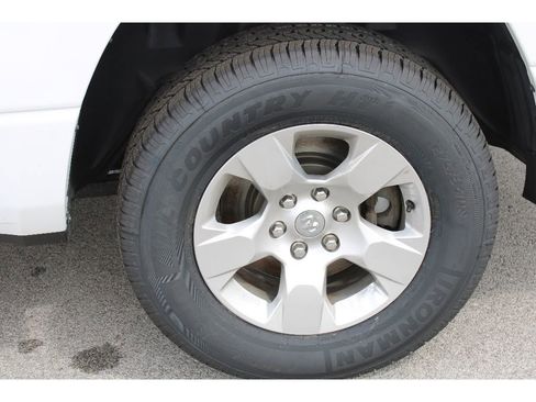 Used 2021 RAM 1500 Big Horn image 9