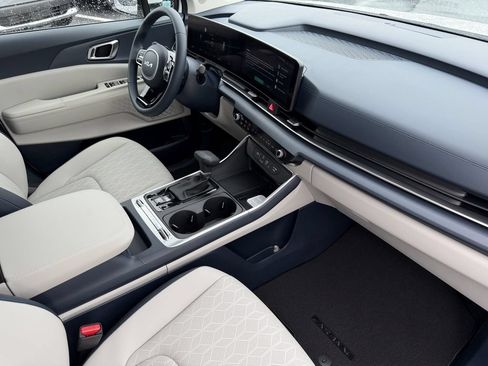 New 2026 Kia Carnival SX FWD image 15