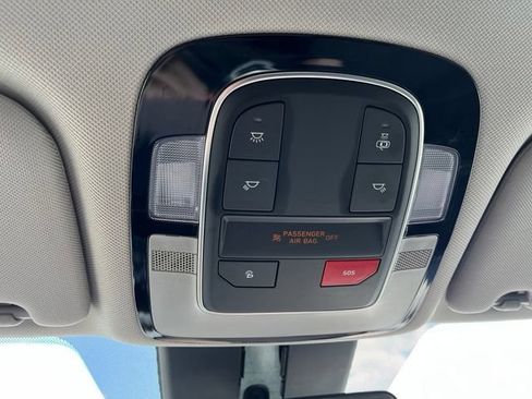 Used 2023 Hyundai Santa Fe SEL FWD image 16