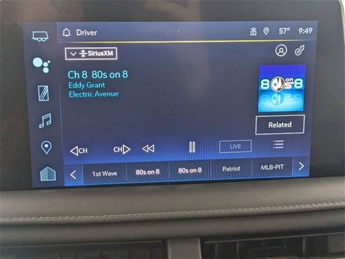 Used 2022 Chevrolet Tahoe LT w/ Luxury Package image 20