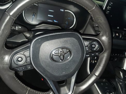 Used 2020 Toyota RAV4 XSE AWD/4WD image 7