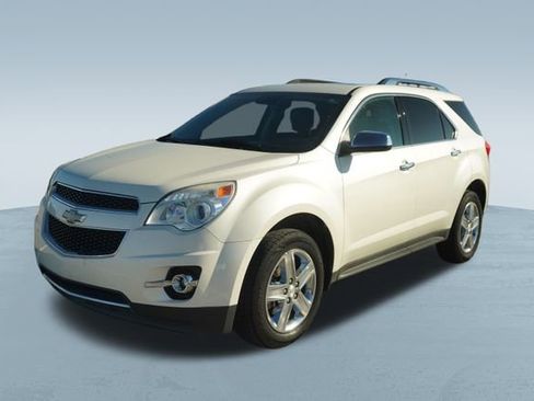 Used 2015 Chevrolet Equinox LTZ image 3