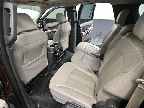 Used 2021 Ford Expedition Max Limited AWD/4WD image 38