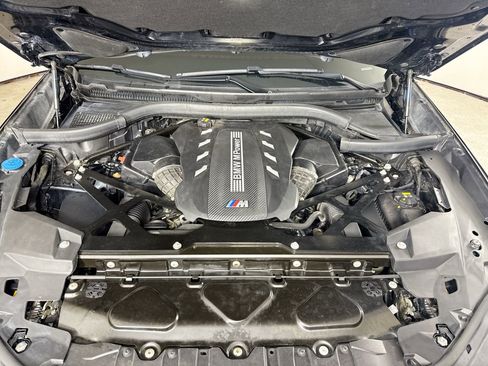 Used 2021 BMW X6 M AWD/4WD image 21
