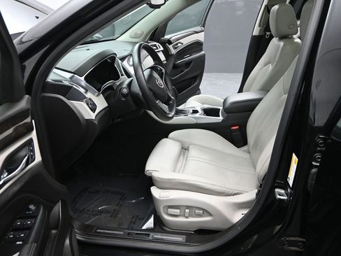 Used 2016 Cadillac SRX Performance w/ Driver Awareness Package image 18