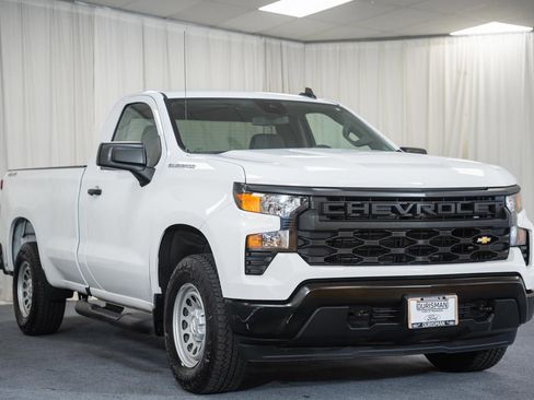 Used 2025 Chevrolet Silverado 1500 W/T w/ WT Value Package AWD/4WD image 1