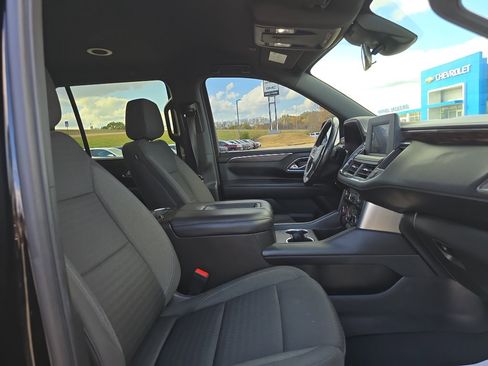 Used 2023 Chevrolet Tahoe LS image 15